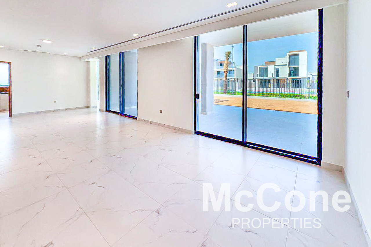 4 Bedroom Villa for Rent in Elie Saab 1, Arabian Ranches 3 — photo 2 of 22