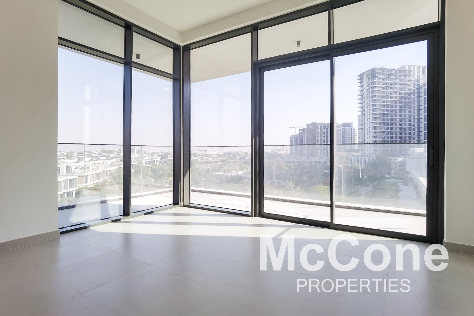 2 Bedroom Apartment for Rent in Golf Grand, Dubai Hills Estate — photo 4 of 16