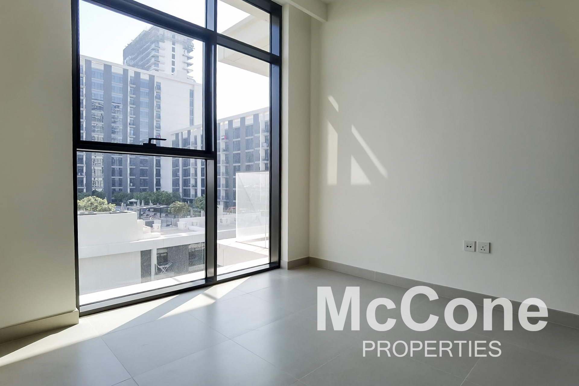 2 Bedroom Apartment for Rent in Golf Grand, Dubai Hills Estate — photo 7 of 16