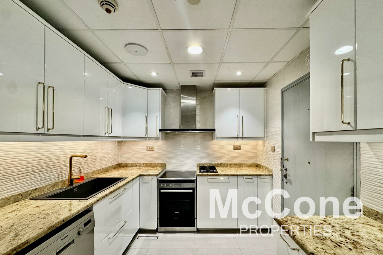 3 Bedroom Apartment for Rent in Sadaf 8, Jumeirah Beach Residence — photo 2 of 17