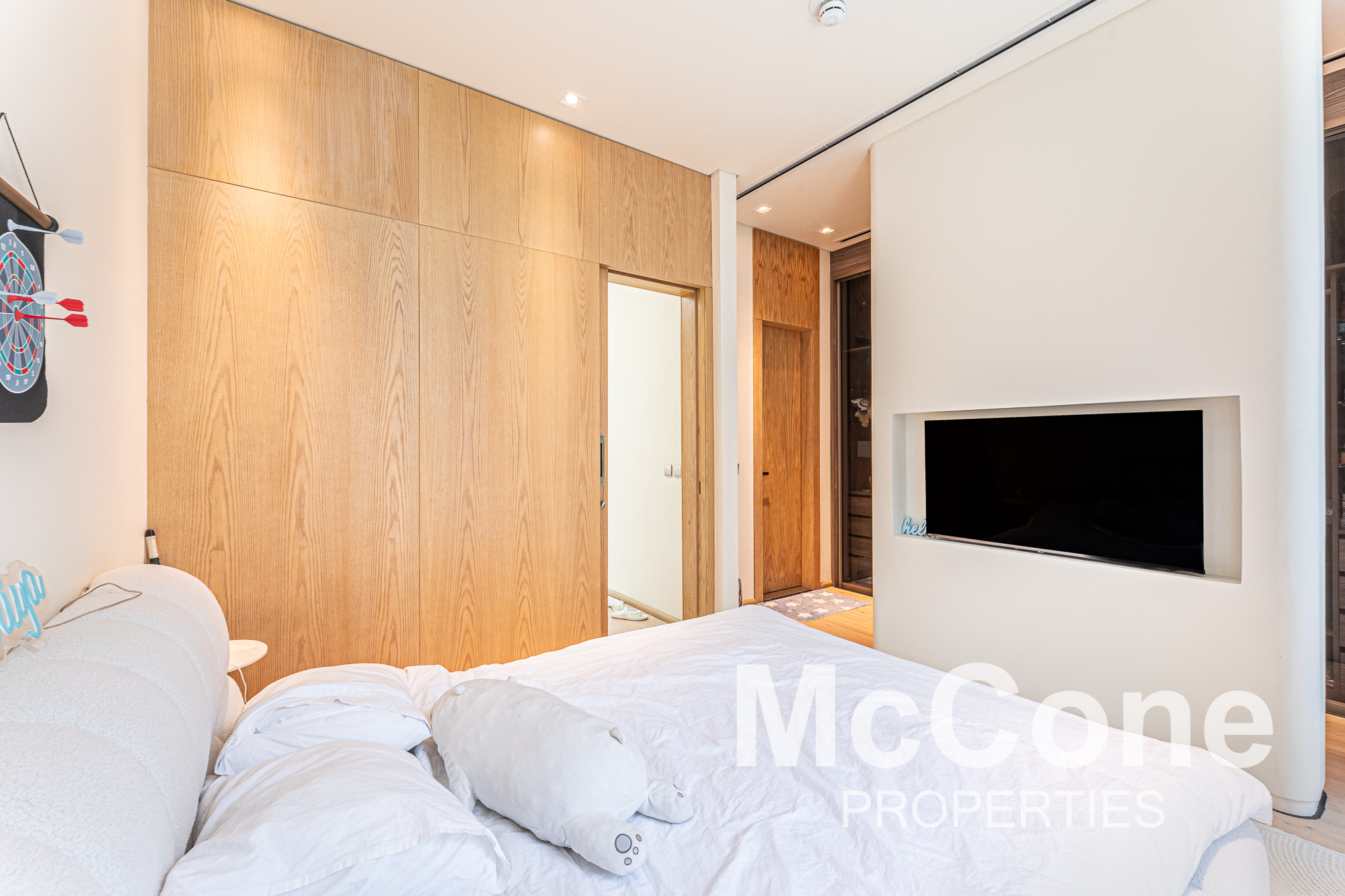 3 Bedroom Villa for Rent in The Autograph, Jumeirah Village Circle — photo 5 of 11