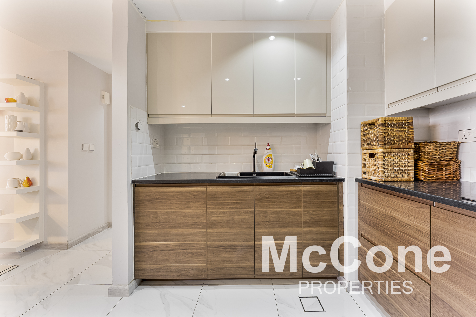 2 Bedroom Apartment for Rent in Rimal 1, Jumeirah Beach Residence — photo 7 of 22