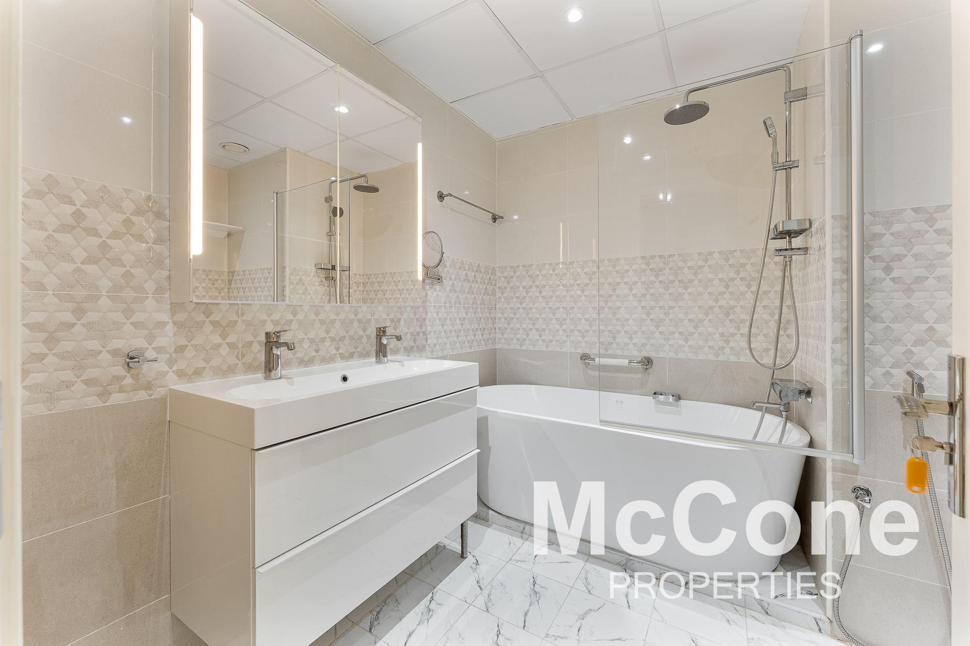 2 Bedroom Apartment for Rent in Rimal 1, Jumeirah Beach Residence — photograph 14 of 22