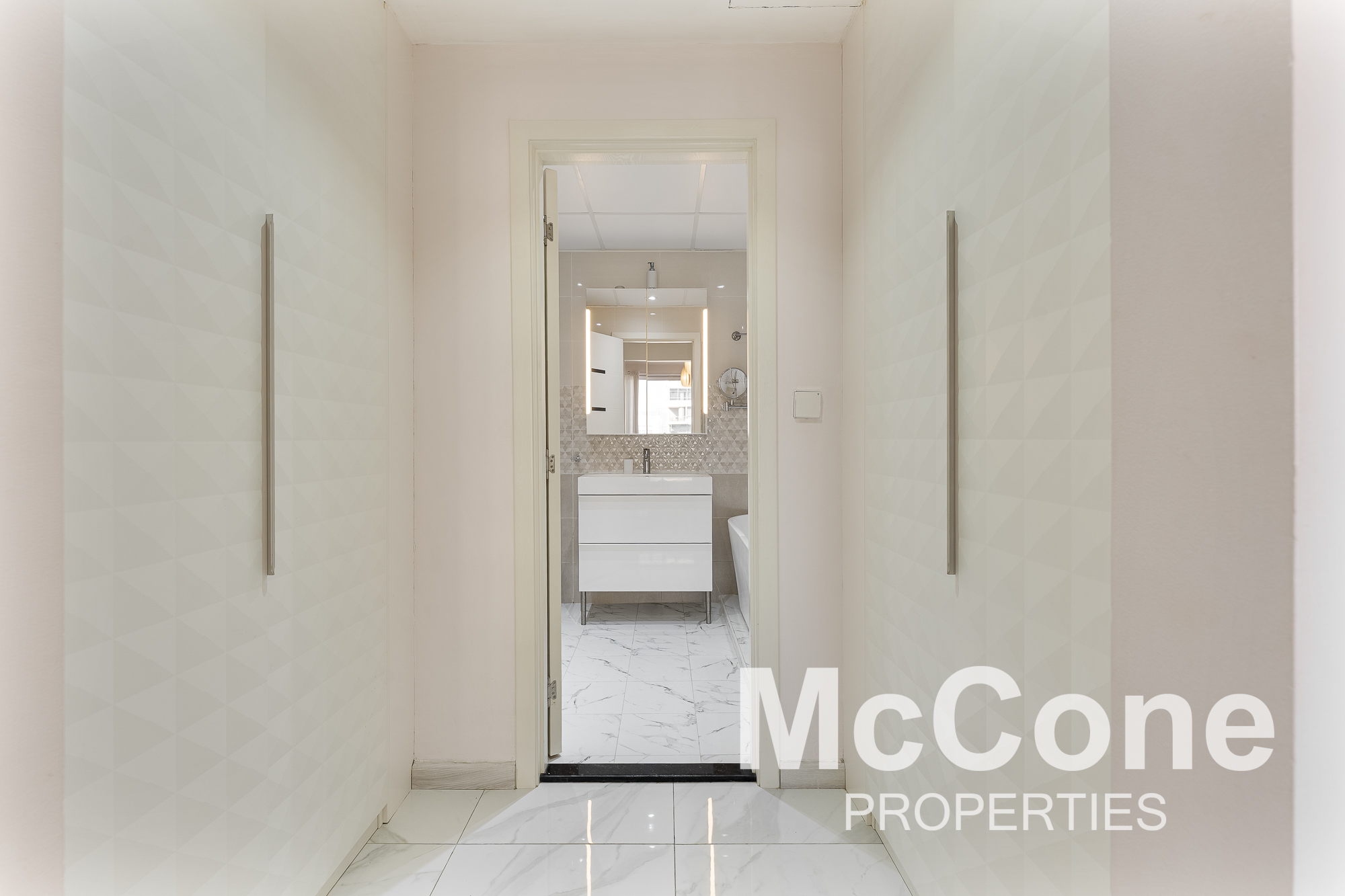 2 Bedroom Apartment for Rent in Rimal 1, Jumeirah Beach Residence — photograph 17 of 22
