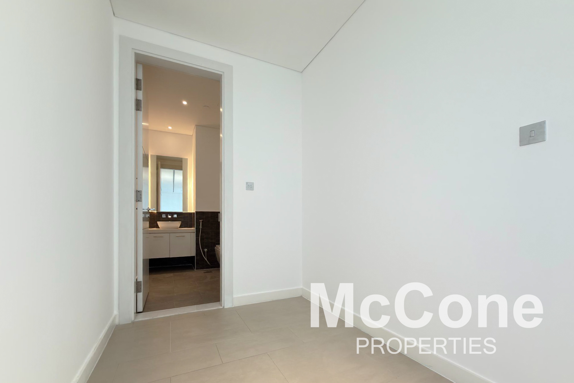 2 Bedroom Apartment for Rent in Seventh Heaven, Al Barari — photograph 15 of 27