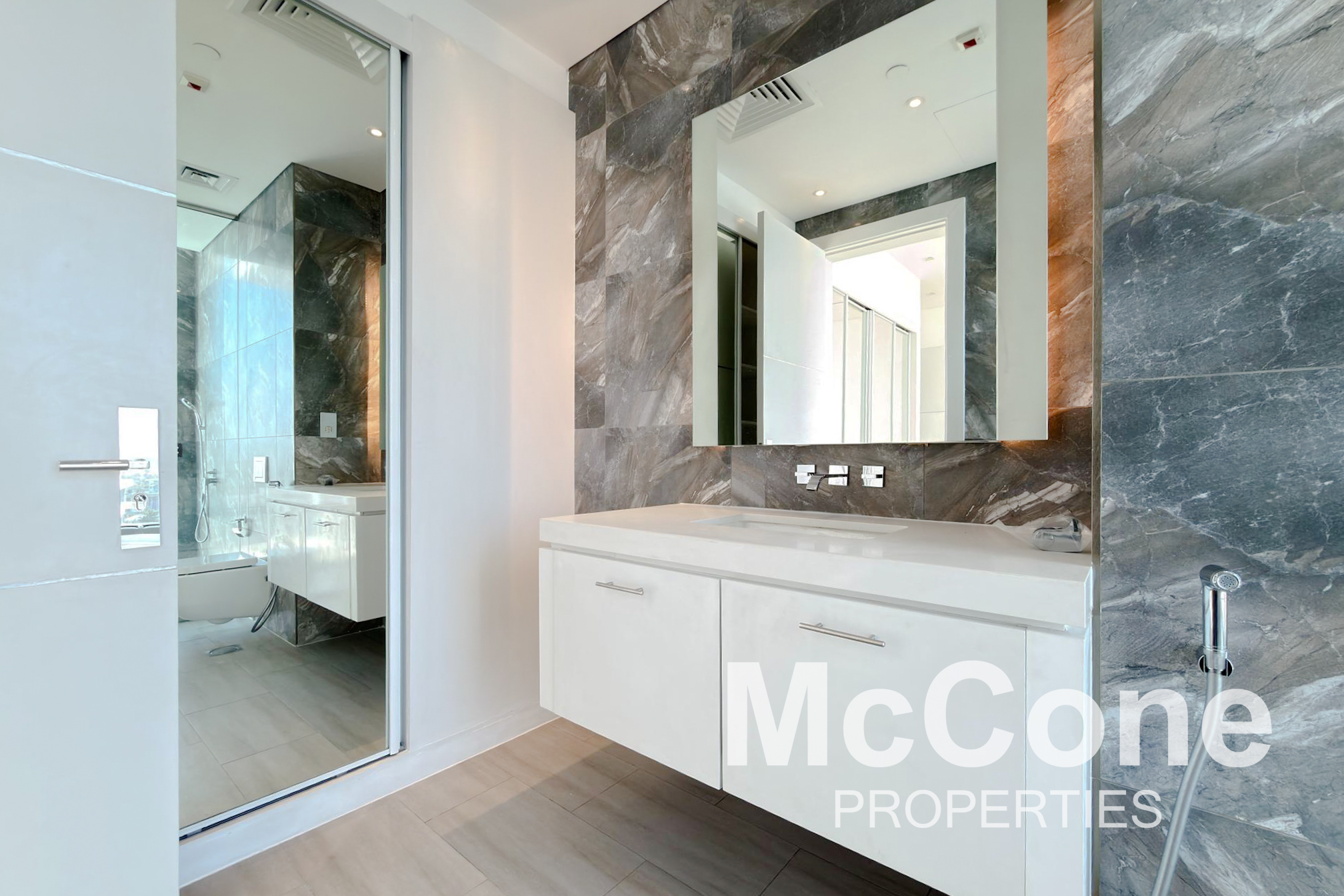 2 Bedroom Apartment for Rent in Seventh Heaven, Al Barari — photograph 16 of 27