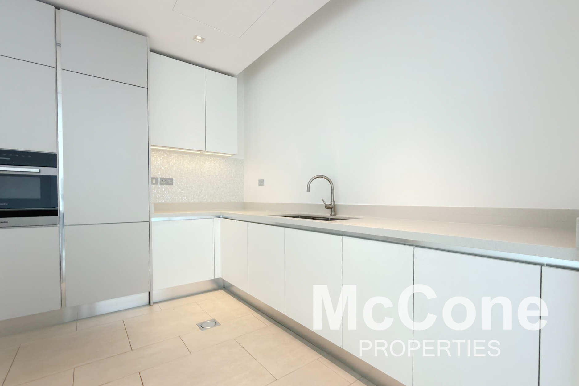 2 Bedroom Apartment for Rent in Seventh Heaven, Al Barari — photo 4 of 27