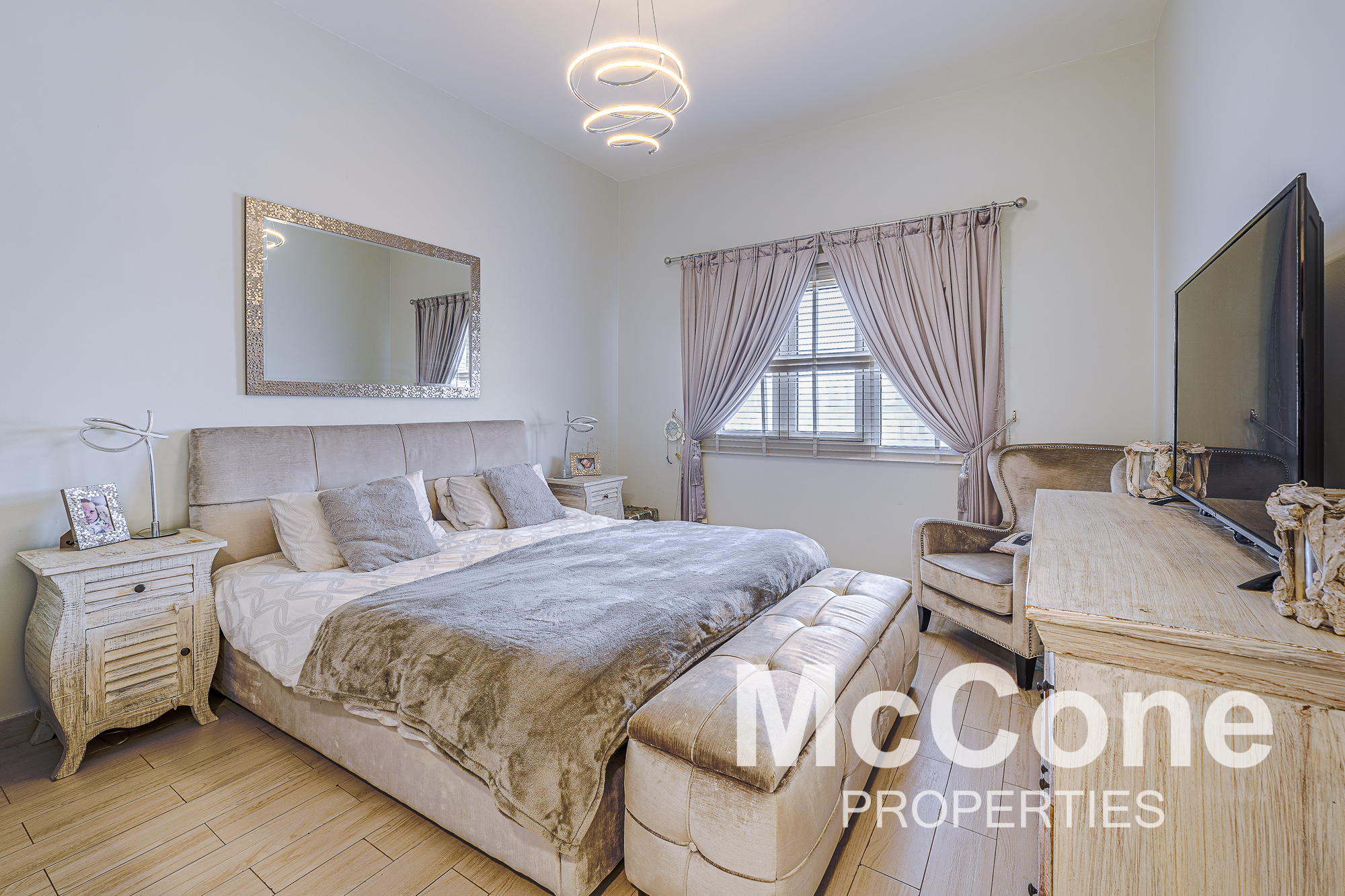 2 Bedroom Apartment for Rent in Al Andalus Tower C, Jumeirah Golf Estates — photo 6 of 15