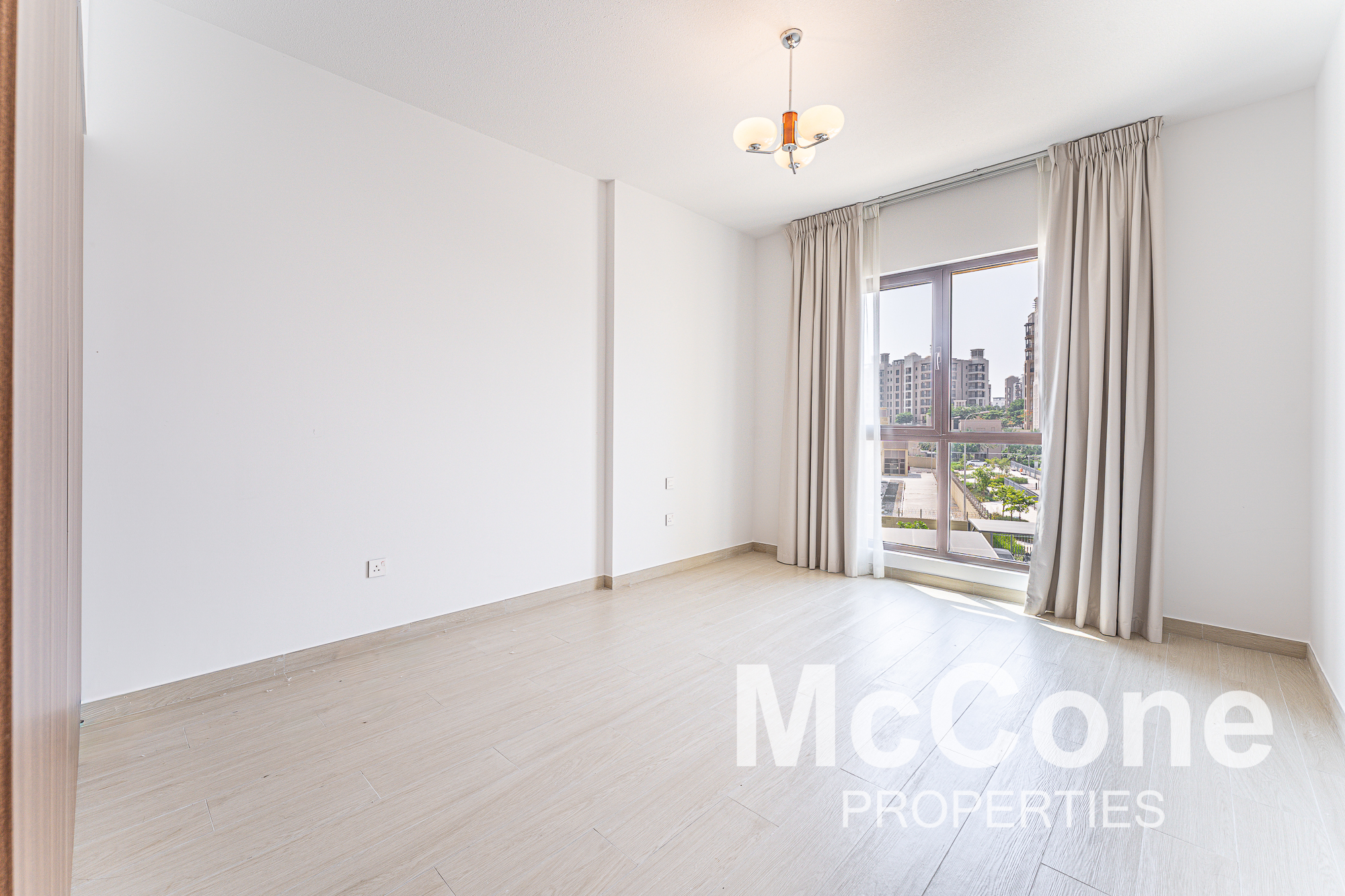 2 Bedroom Apartment for Rent in Jadeel, Umm Suqeim — photo 7 of 18