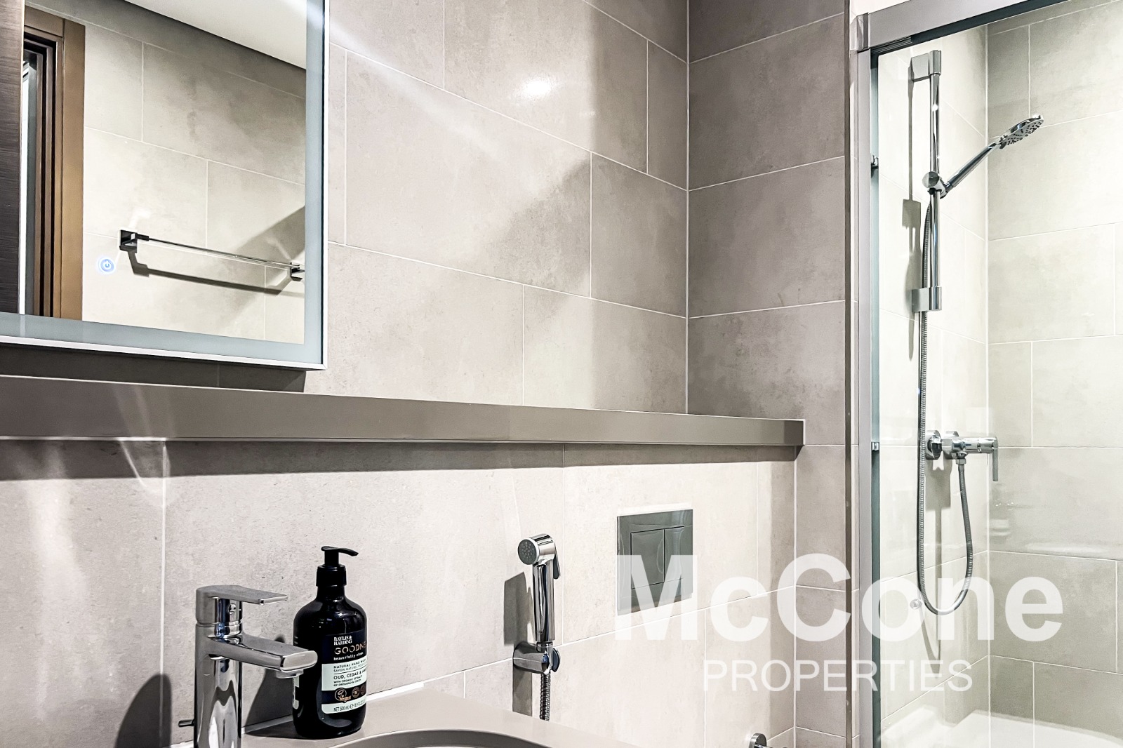 4 Bedroom Apartment for Rent in Waves Grande, Mohammed Bin Rashid City — photograph 15 of 18