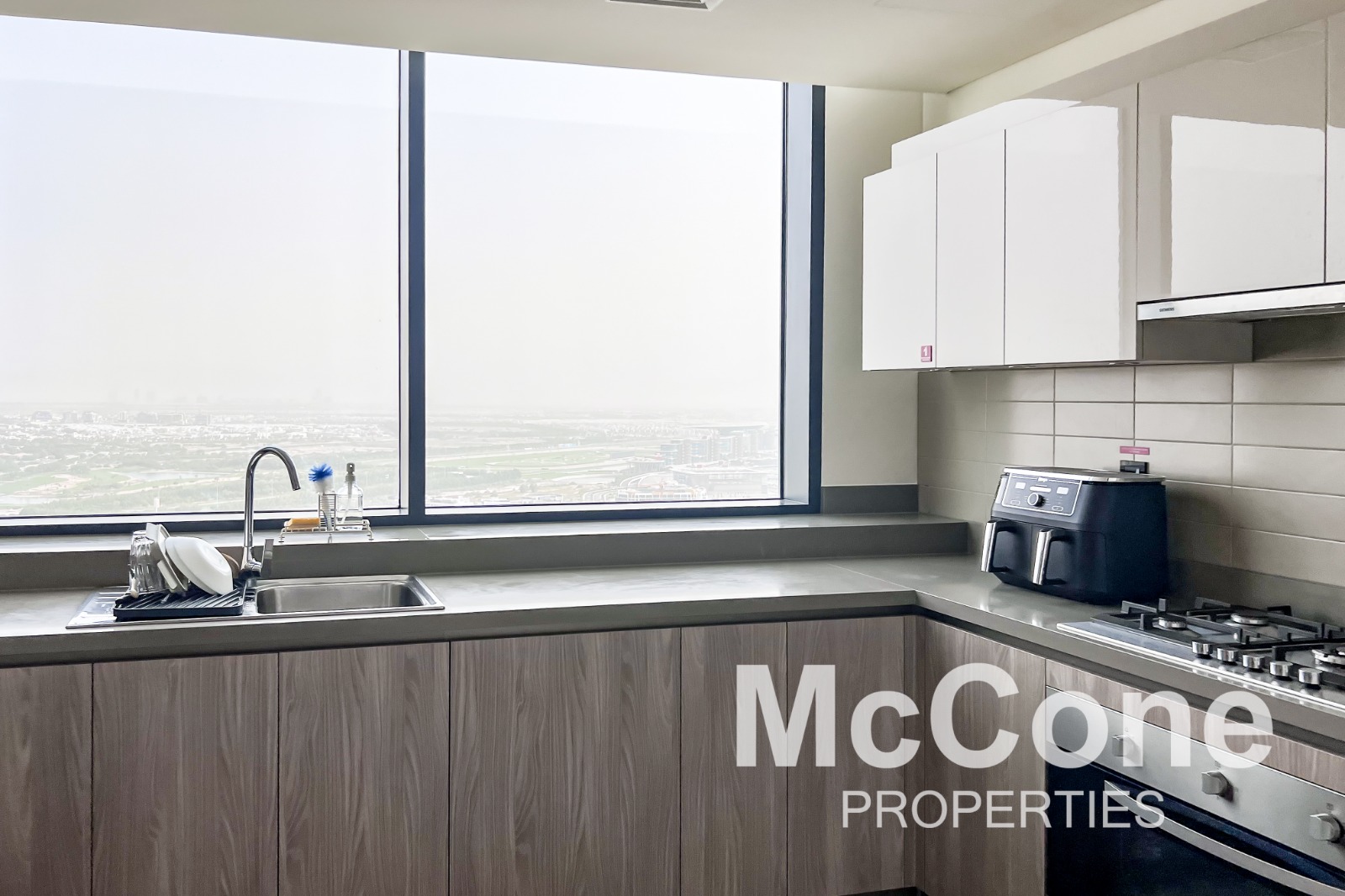 4 Bedroom Apartment for Rent in Waves Grande, Mohammed Bin Rashid City — photo 6 of 18