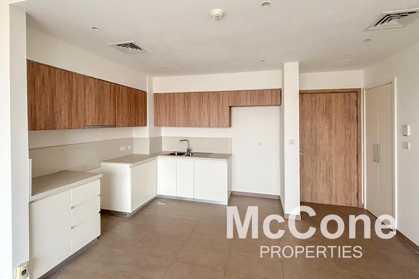 2 Bedroom Apartment for Rent in Executive Residences 2, Dubai Hills Estate — photo 5 of 18