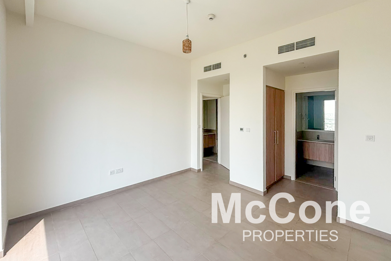 2 Bedroom Apartment for Rent in Executive Residences 2, Dubai Hills Estate — photograph 10 of 18