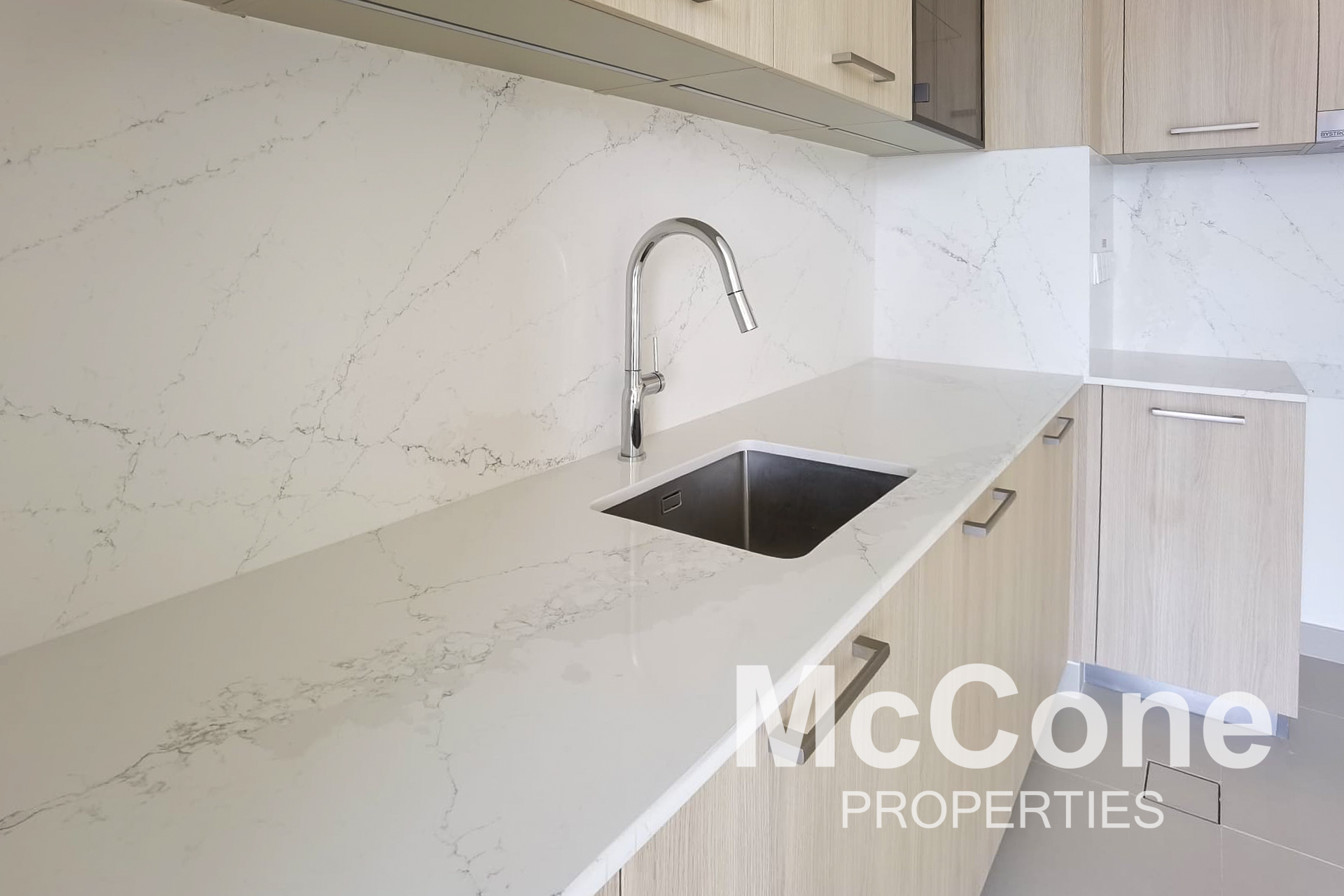 2 Bedroom Apartment for Rent in Golf Grand, Dubai Hills Estate — photo 5 of 18