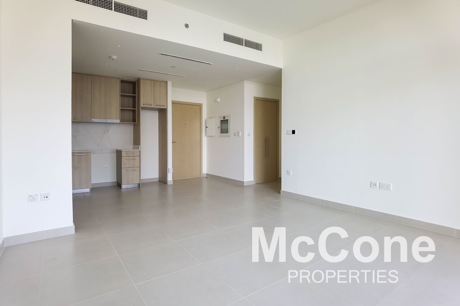 2 Bedroom Apartment for Rent in Golf Grand, Dubai Hills Estate — photo 3 of 18
