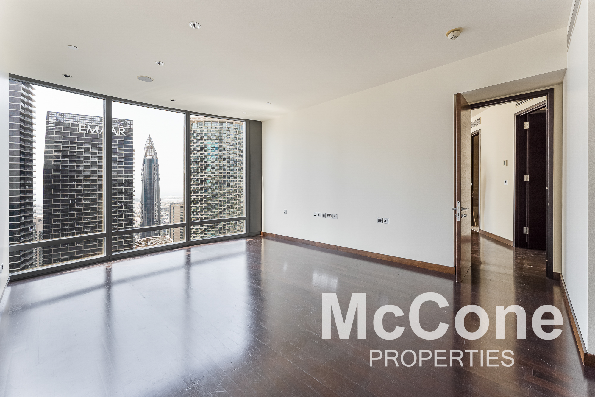 1 Bedroom Apartment for Rent in Burj Khalifa, Downtown Dubai — photo 2 of 10