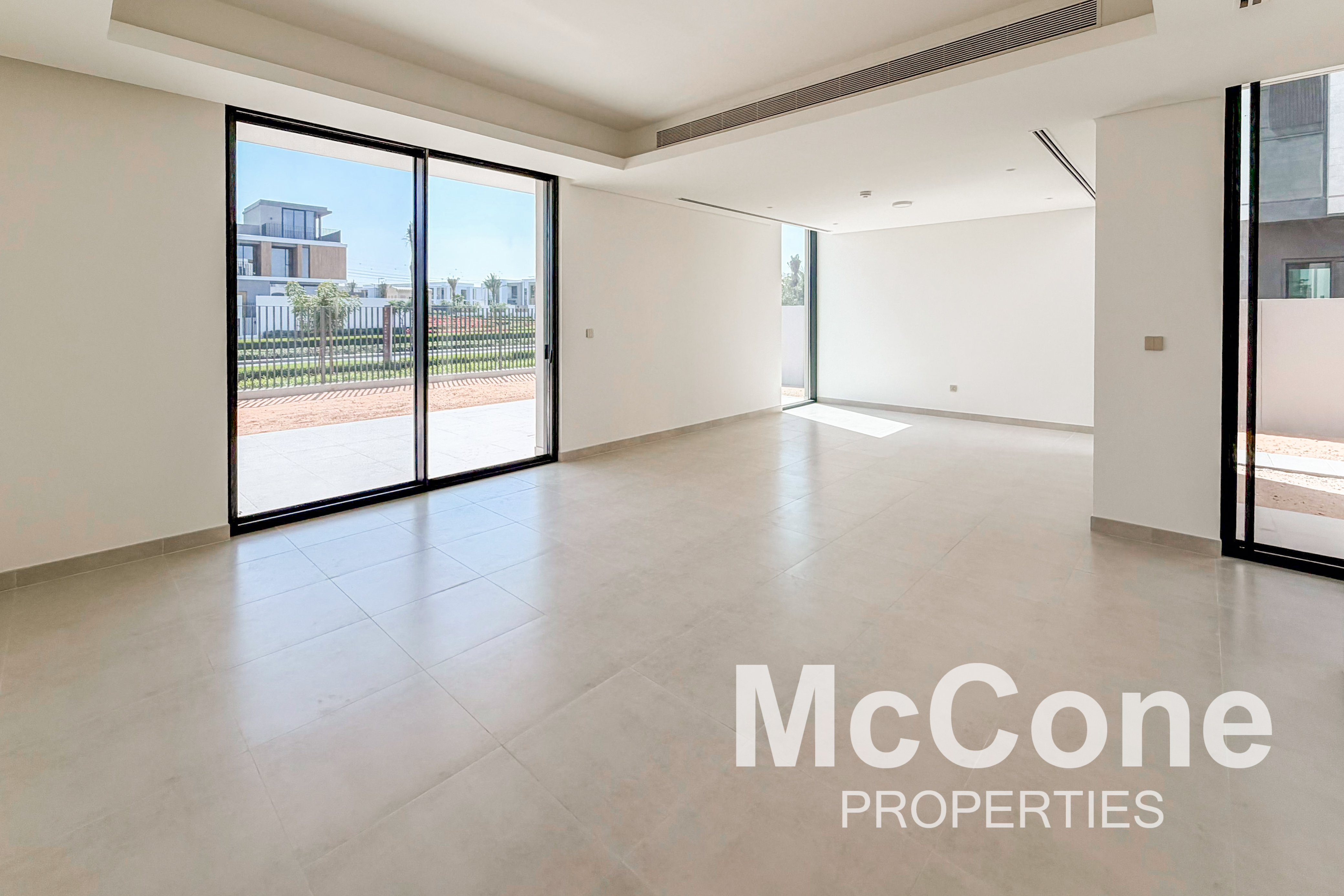 4 Bedroom Villa for Rent in Elie Saab 1, Arabian Ranches 3 — photo 4 of 26