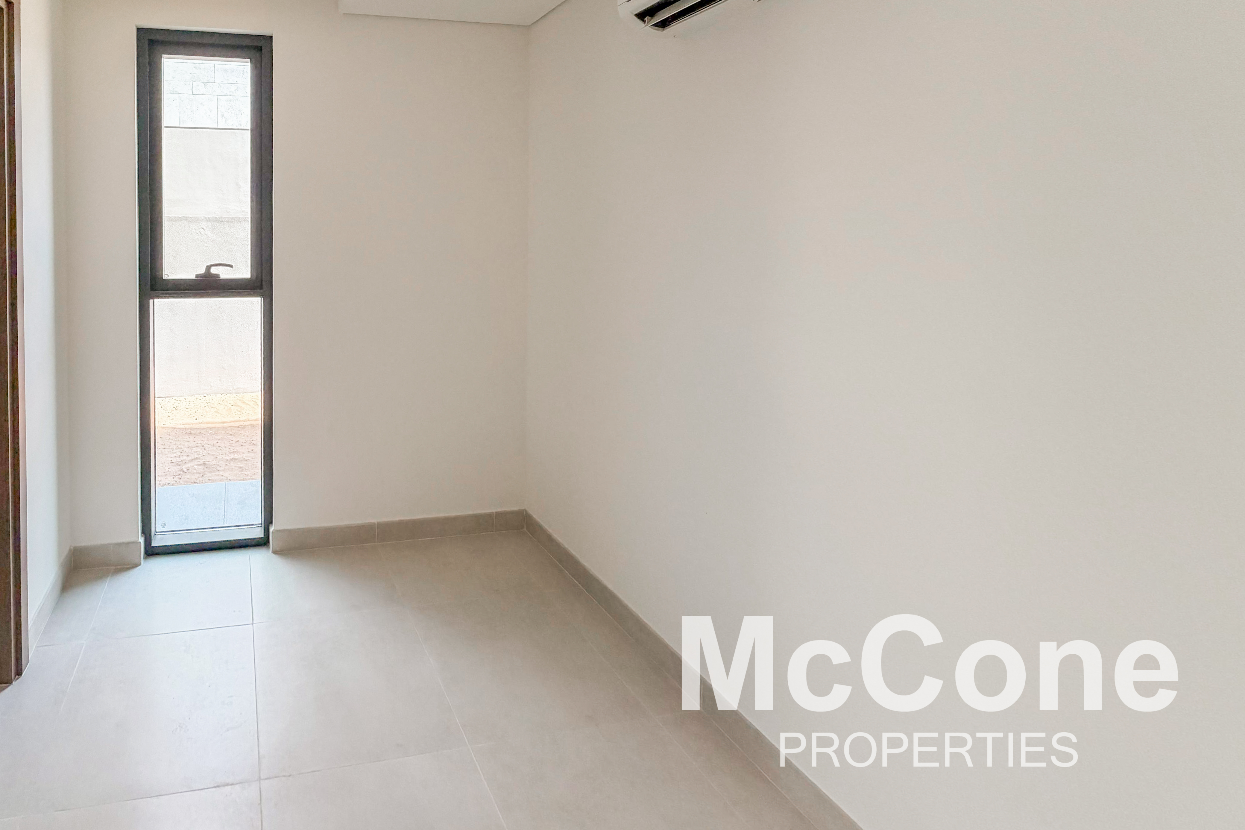 4 Bedroom Villa for Rent in Elie Saab 1, Arabian Ranches 3 — photograph 10 of 26