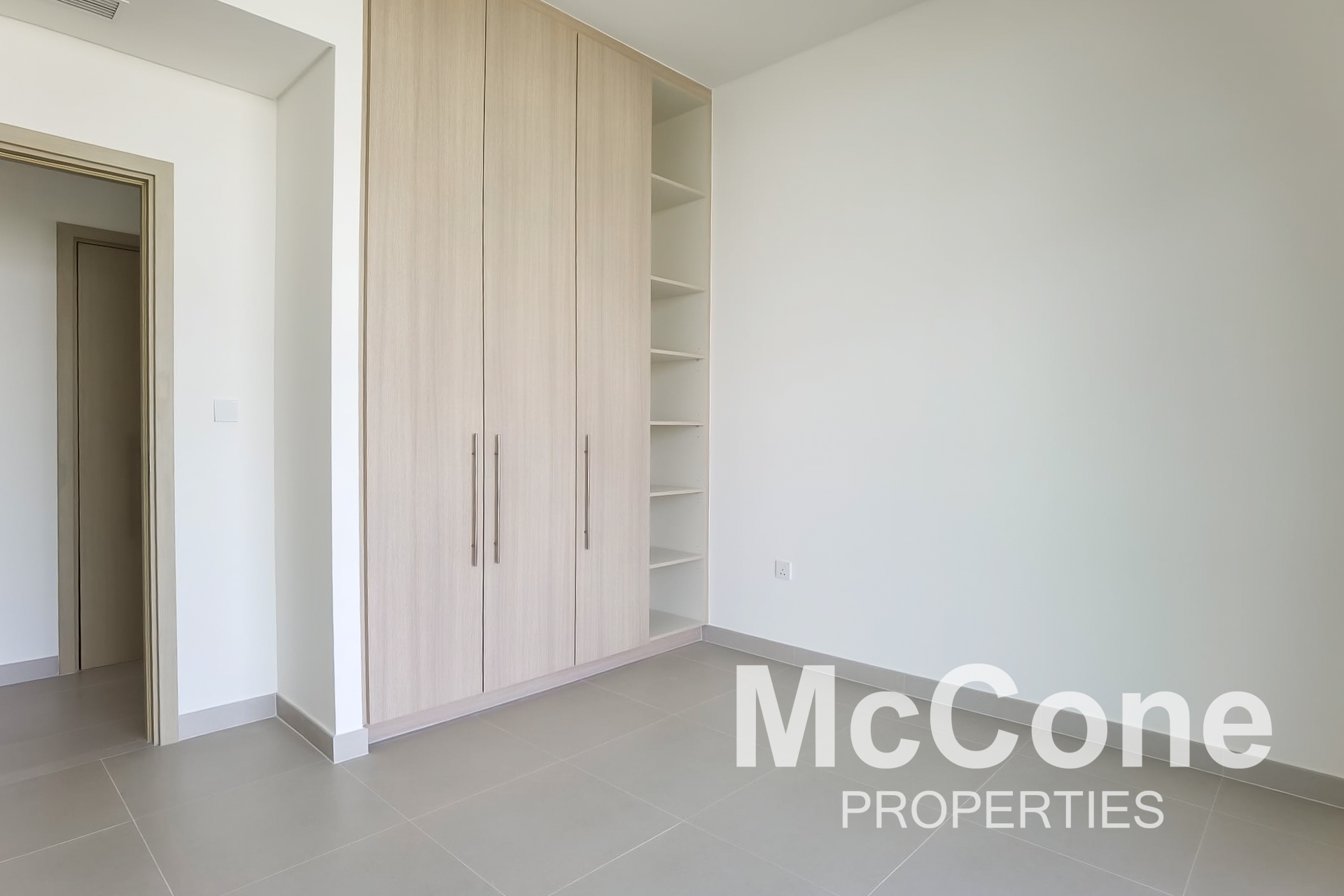 3 Bedroom Apartment for Rent in Golf Grand, Dubai Hills Estate — photo 9 of 19