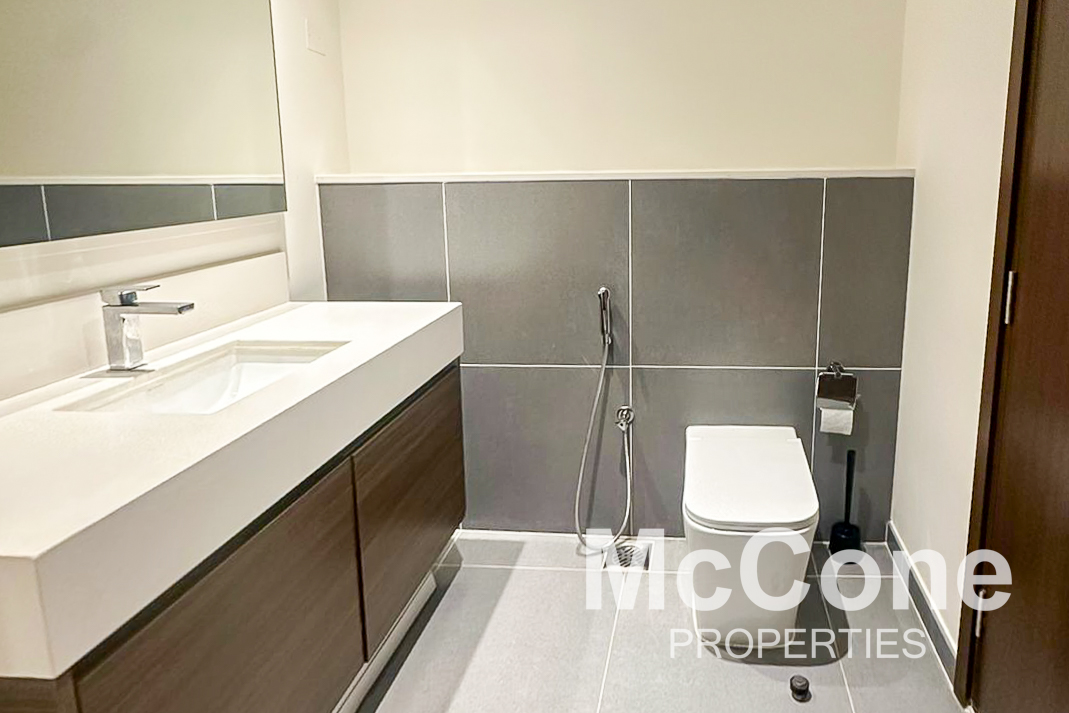 2 Bedroom Apartment for Rent in Creek Edge Tower 1, Dubai Creek Harbour (The Lagoons) — photograph 12 of 18