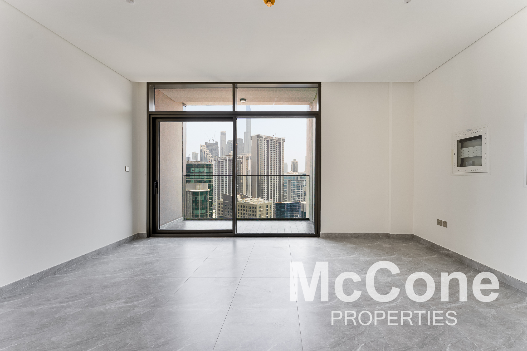 2 Bedroom Apartment for Rent in Peninsula Two, Business Bay — photo 2 of 17