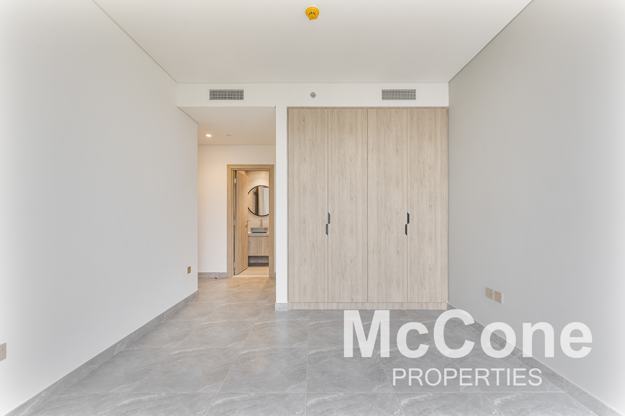 2 Bedroom Apartment for Rent in Peninsula Two, Business Bay — photograph 12 of 17