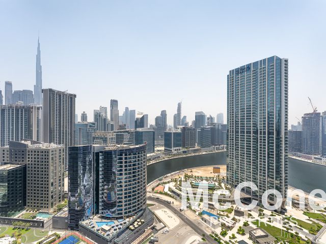 2 Bedroom Apartment for Rent in Peninsula Two, Business Bay