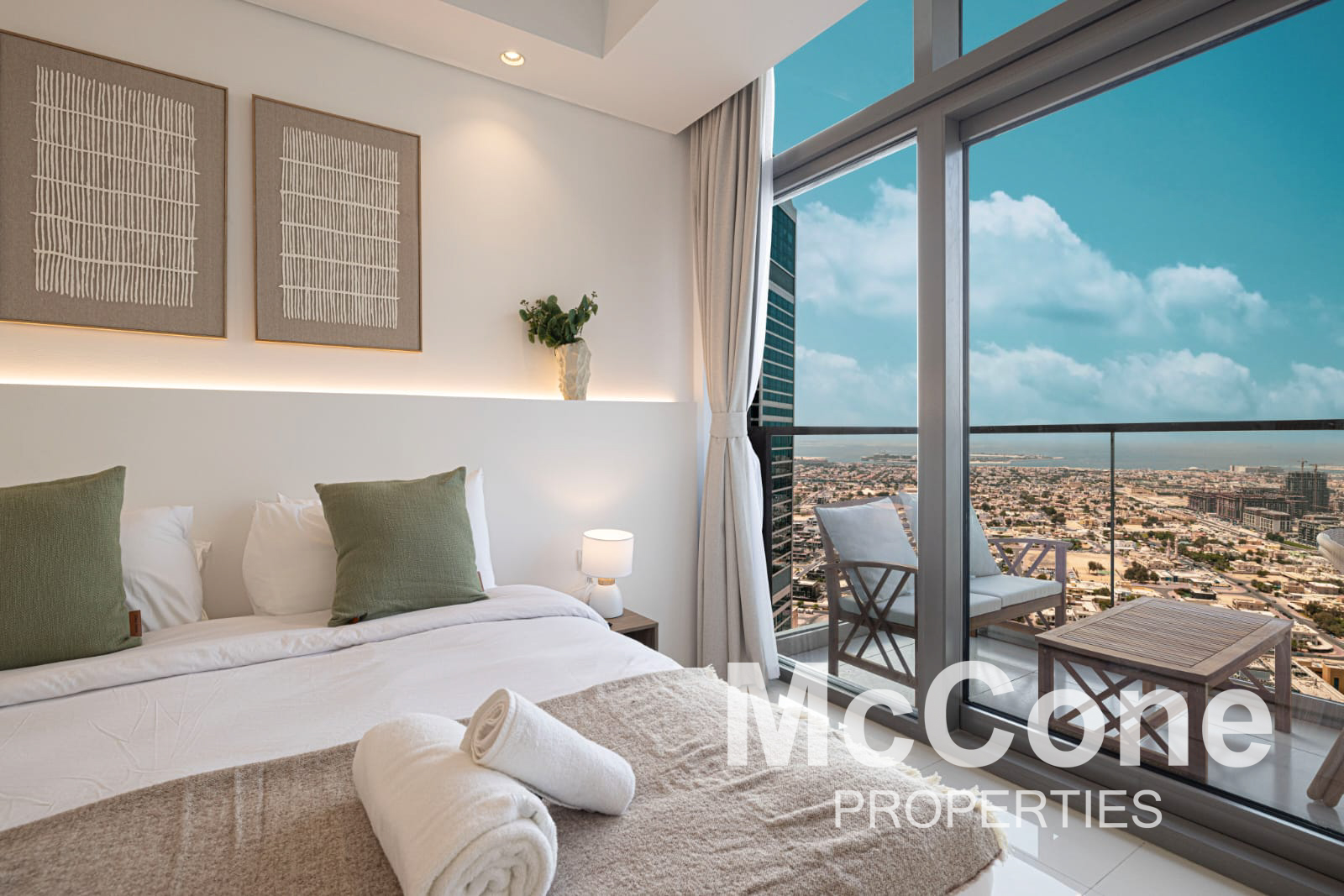 3 Bedroom Apartment for Rent in Paramount Tower Hotel & Residences, Business Bay — photograph 13 of 24