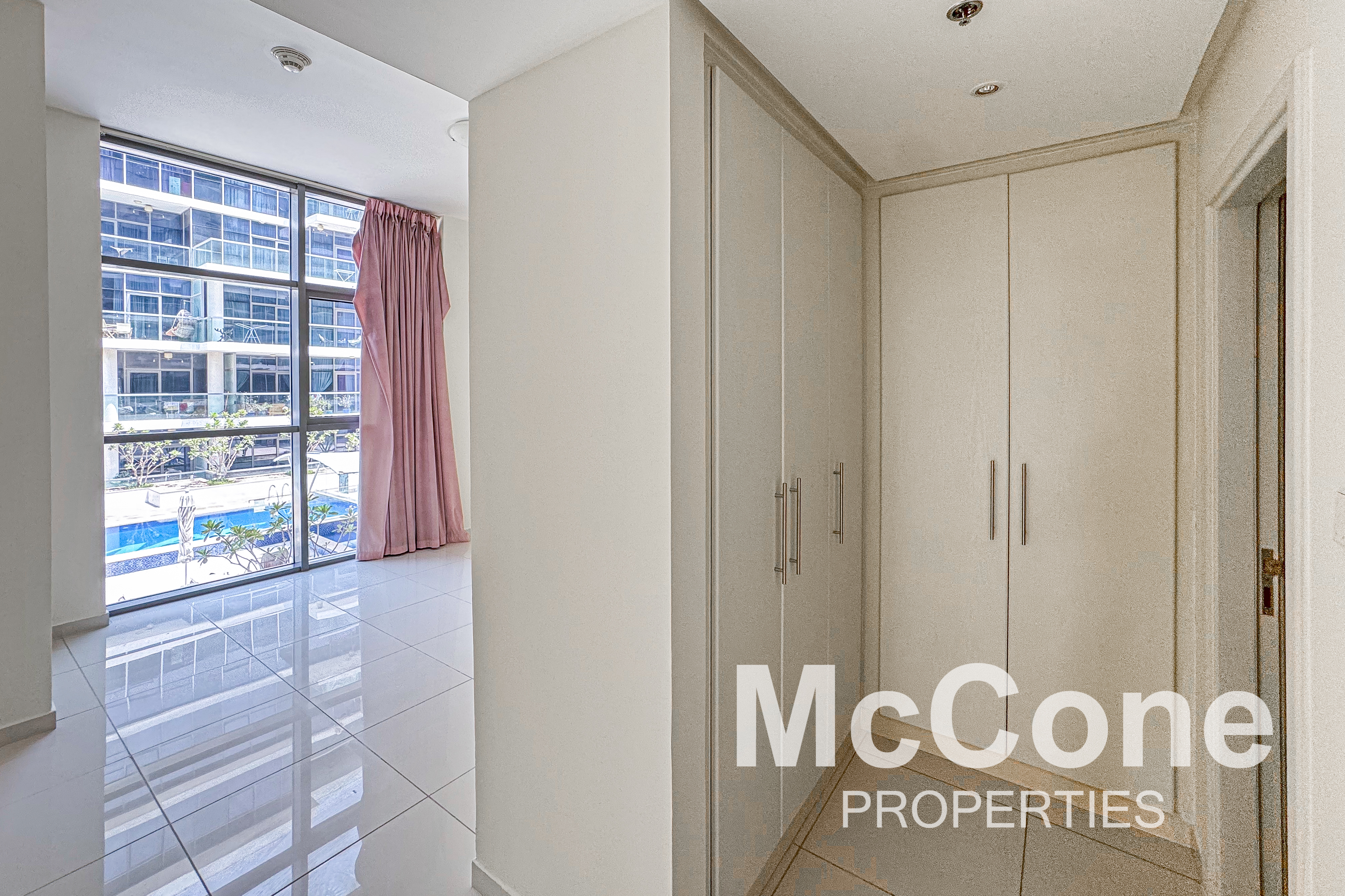 2 Bedroom Apartment for Rent in Golf Vista 1, Damac Hills — photograph 10 of 13