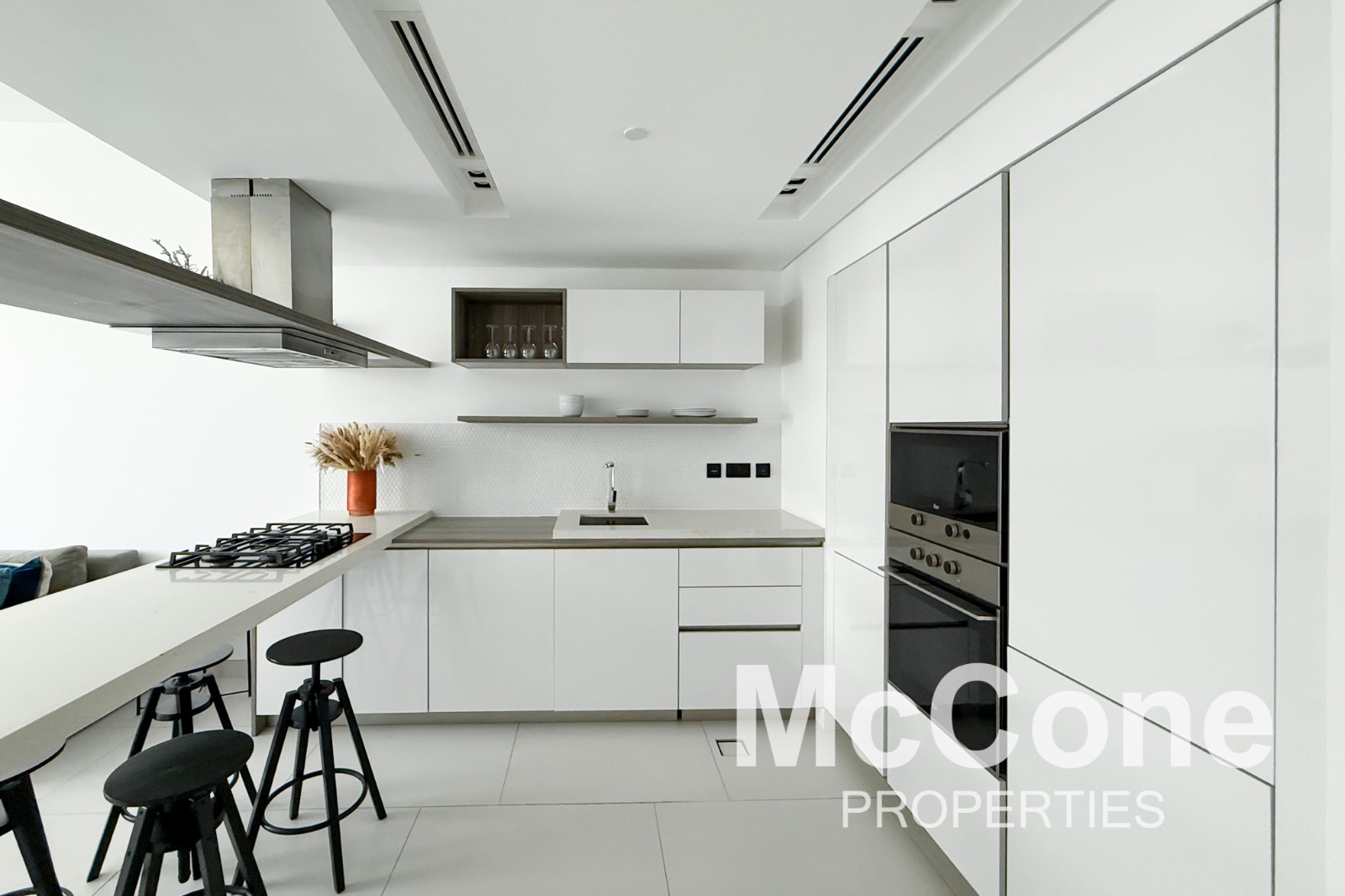 1 Bedroom Apartment for Rent in Soho Palm Jumeirah, Palm Jumeirah — photo 5 of 26