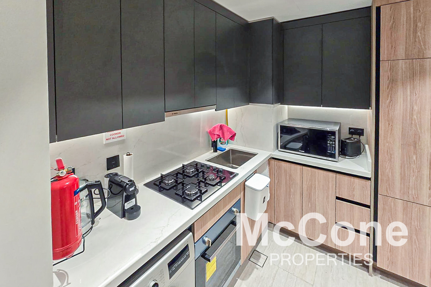 1 Bedroom Apartment for Rent in Marina Living, Dubai Marina — photo 6 of 14