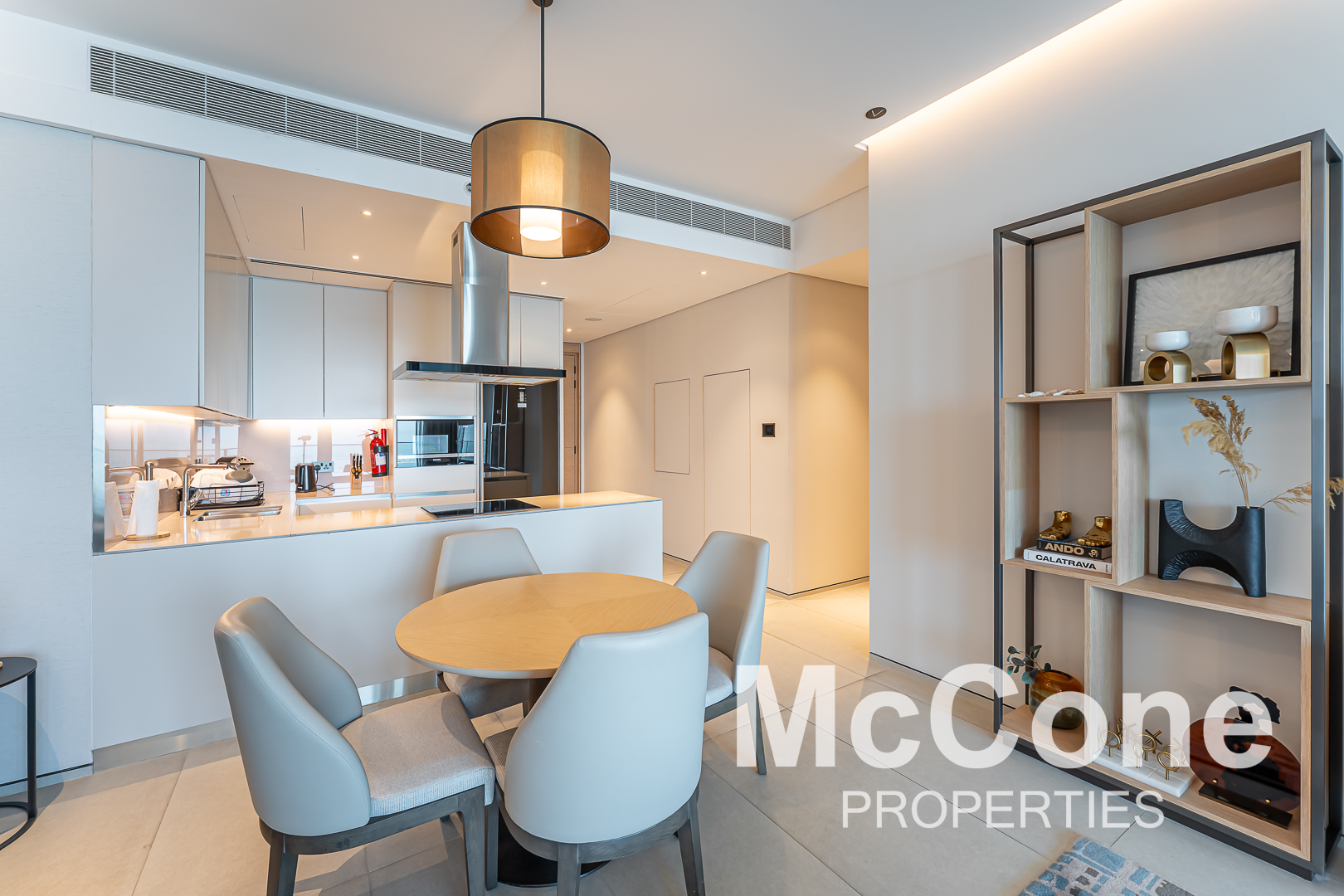 2 Bedroom Apartment for Rent in Jumeirah Gate Tower 2, Jumeirah Beach Residence — photo 7 of 22