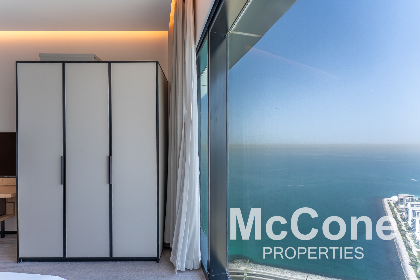 2 Bedroom Apartment for Rent in Jumeirah Gate Tower 2, Jumeirah Beach Residence — photograph 15 of 22