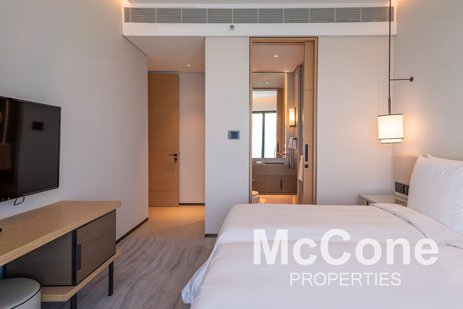 2 Bedroom Apartment for Rent in Jumeirah Gate Tower 2, Jumeirah Beach Residence — photograph 21 of 22