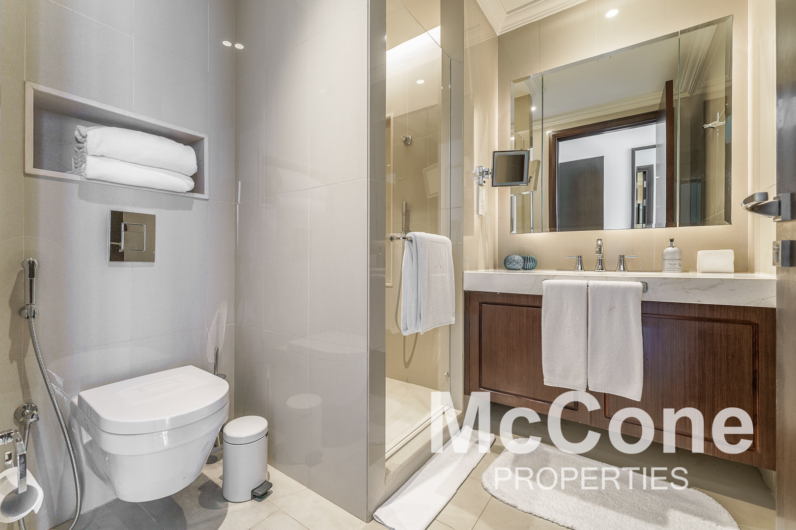 2 Bedroom Apartment for Rent in The Address Residence Fountain Views 3, Downtown Dubai — photograph 10 of 16