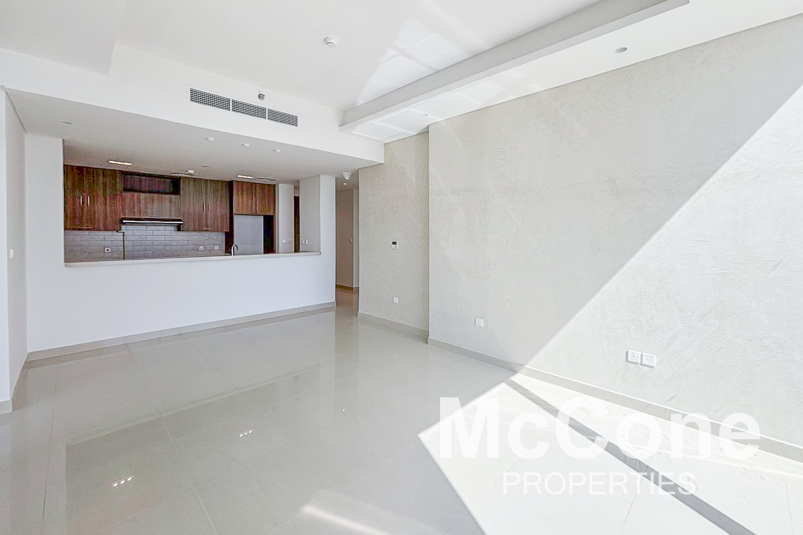 2 Bedroom Apartment for Rent in Gateway Residences 2, Mina Al Arab — photo 2 of 28