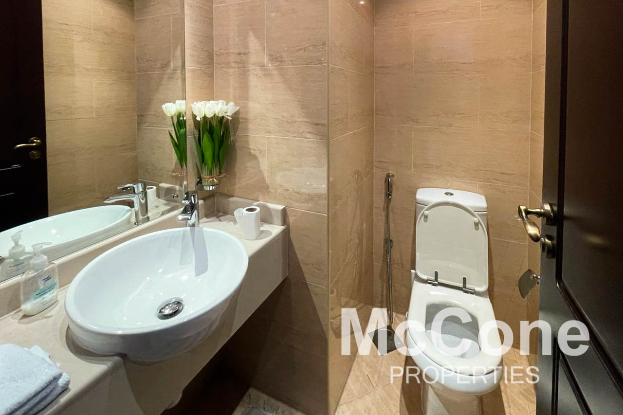 2 Bedroom Apartment for Rent in Royal breeze 3, Al Hamra Village — photograph 12 of 15