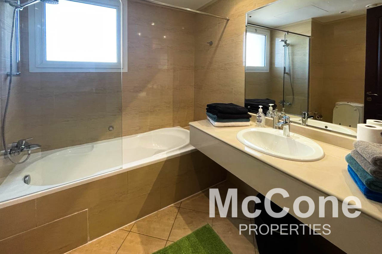 2 Bedroom Apartment for Rent in Royal breeze 3, Al Hamra Village — photograph 13 of 15