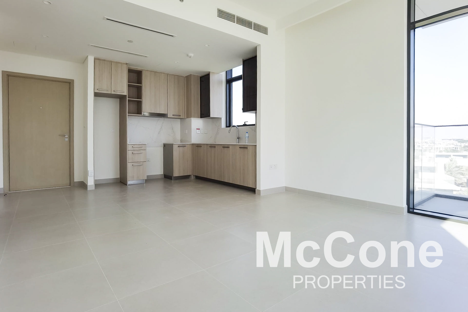 2 Bedroom Apartment for Rent in Golf Grand, Dubai Hills Estate — photo 2 of 10
