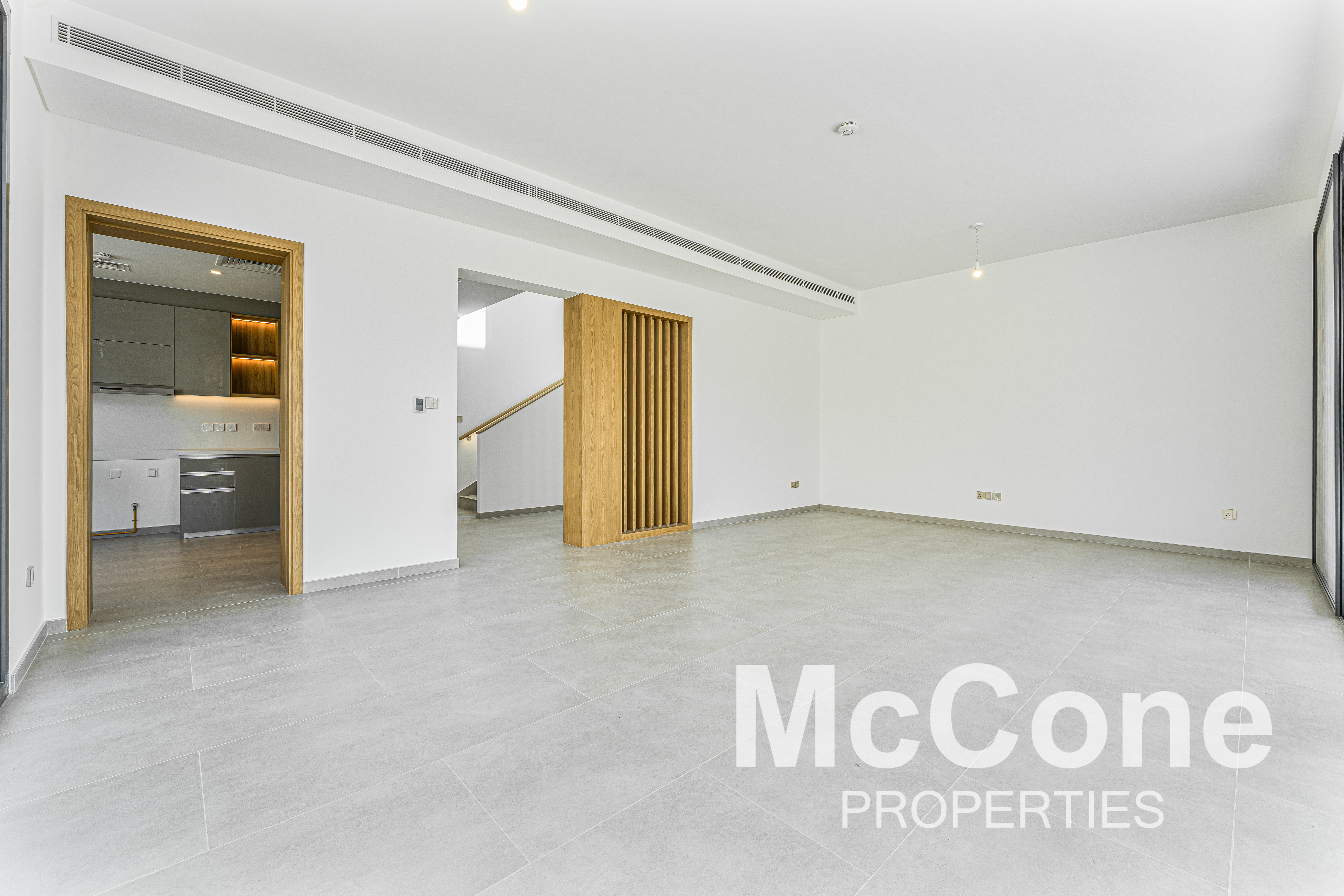 4 Bedroom Villa for Rent in Jebel Ali Village Villas, Jebel Ali — photo 3 of 22