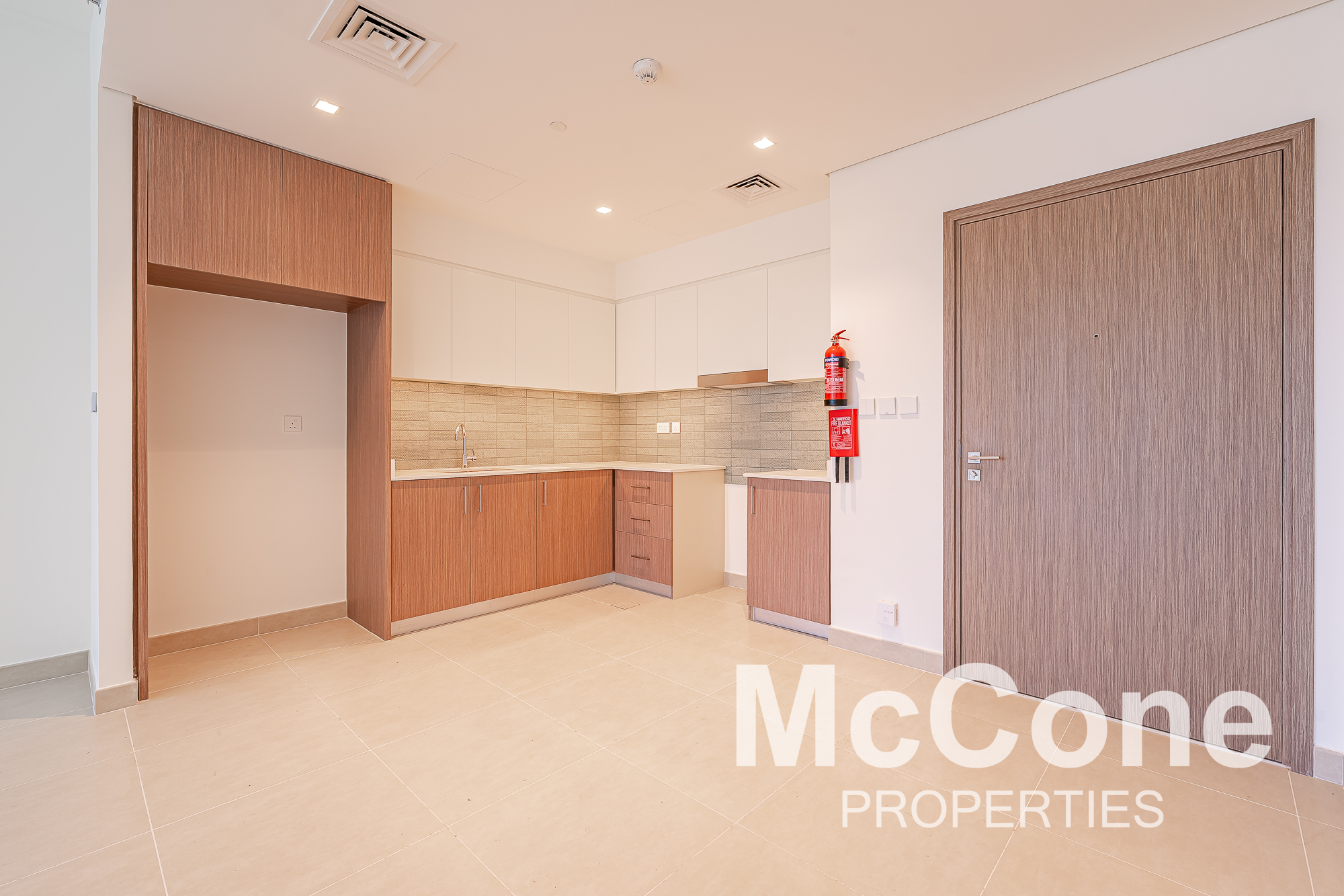 2 Bedroom Apartment for Rent in Seagate Building 1, Mina Rashid — photo 2 of 15