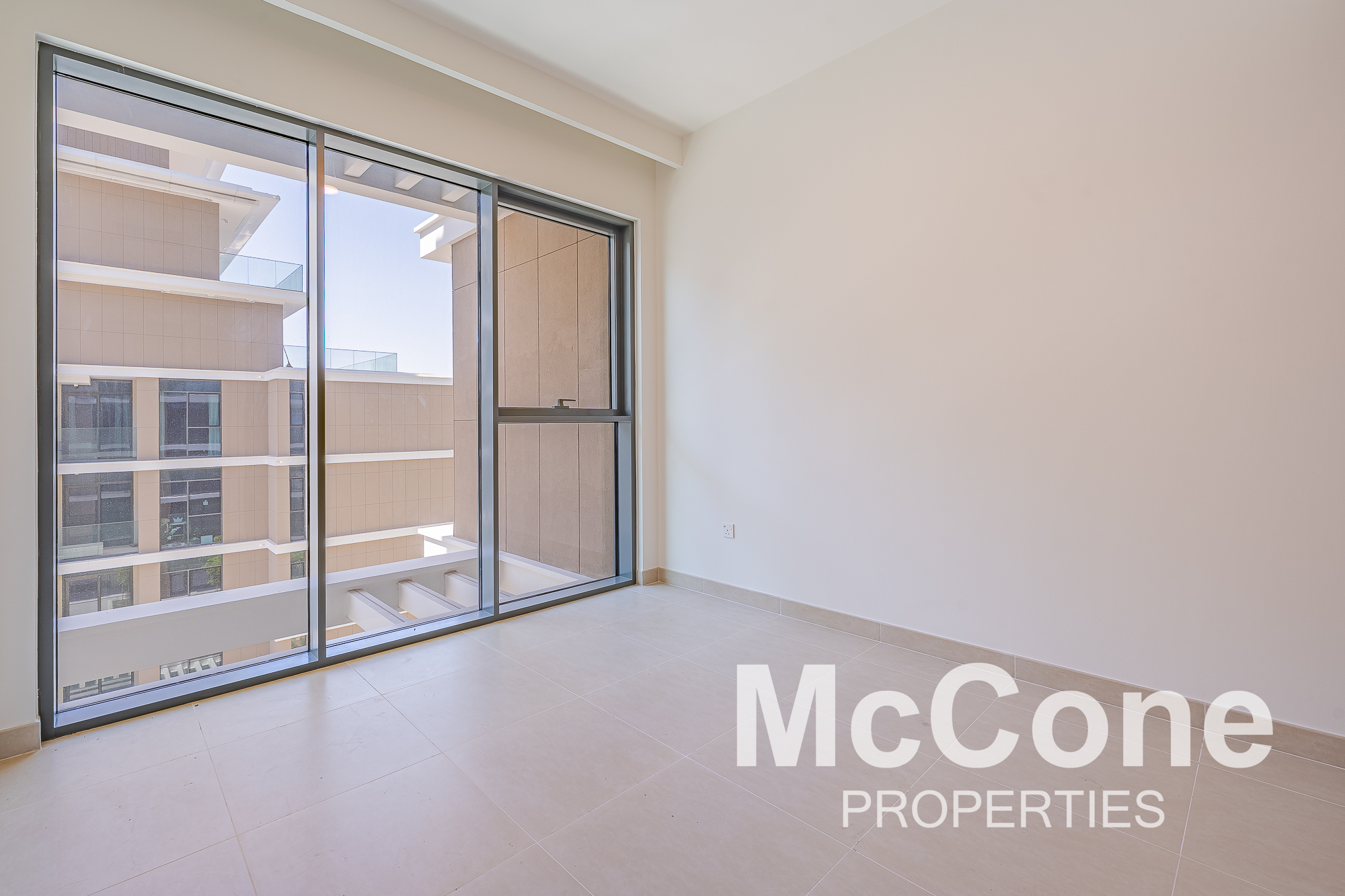 2 Bedroom Apartment for Rent in Seagate Building 1, Mina Rashid — photo 7 of 15