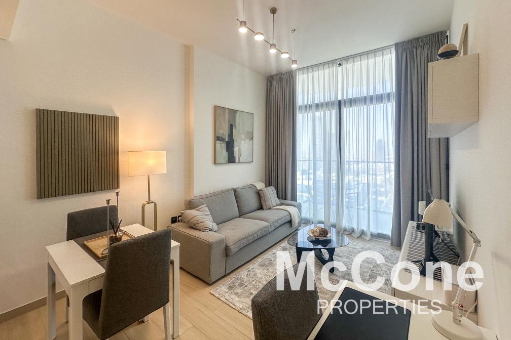 1 Bedroom Apartment for Rent in Binghatti Emerald, Jumeirah Village Circle