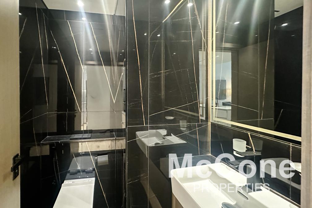1 Bedroom Apartment for Rent in Binghatti Emerald, Jumeirah Village Circle — photograph 13 of 16