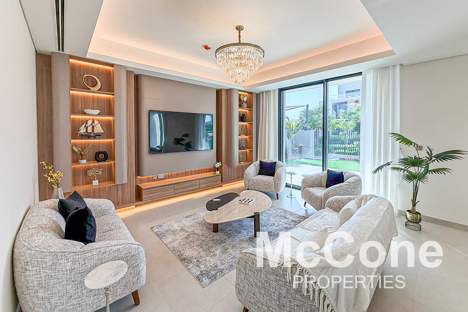 4 Bedroom Villa for Rent in Elie Saab 2, Arabian Ranches 3 — photo 2 of 22