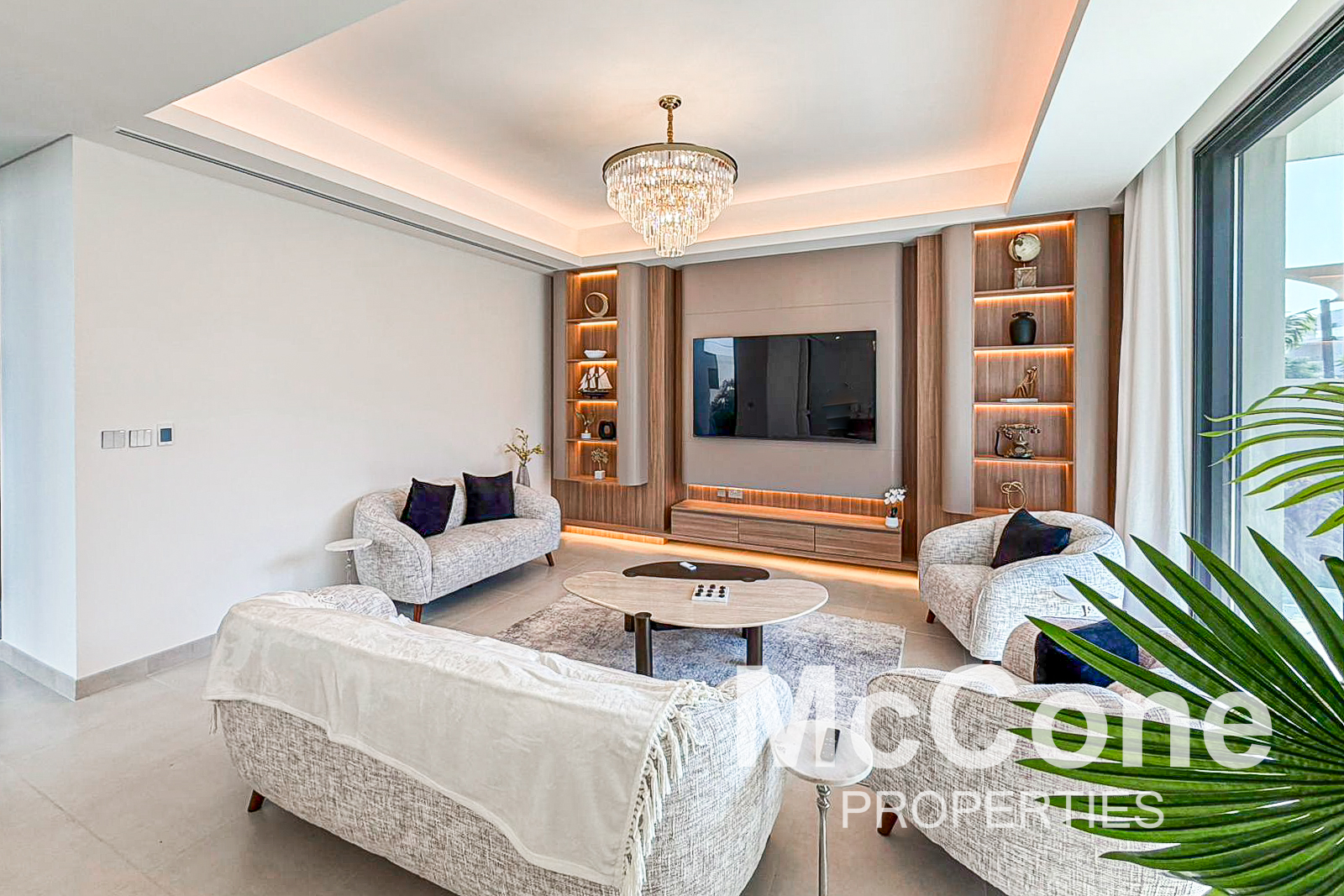 4 Bedroom Villa for Rent in Elie Saab 2, Arabian Ranches 3 — photo 3 of 22