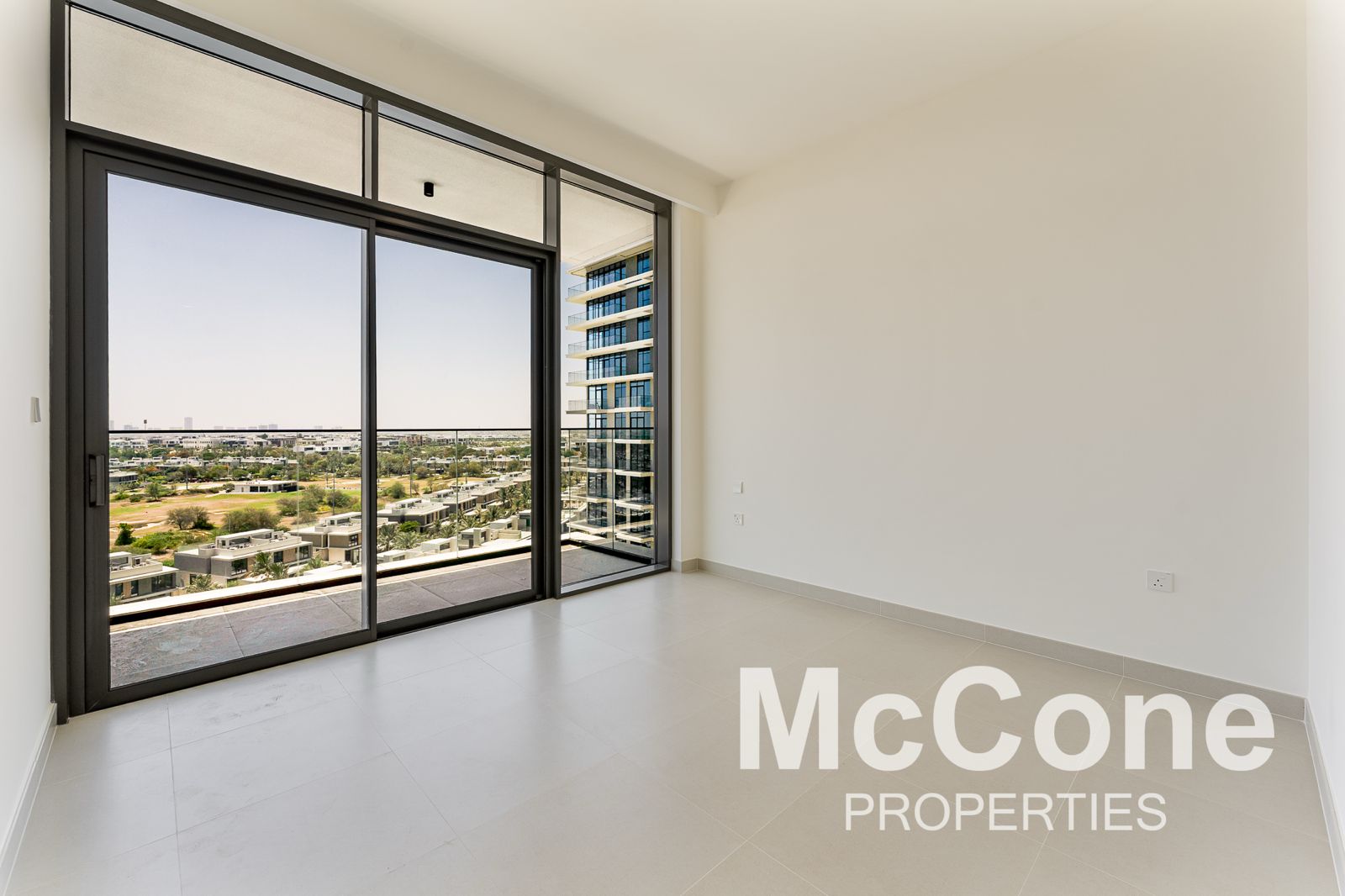 2 Bedroom Apartment for Rent in Golf Grand, Dubai Hills Estate — photo 7 of 16