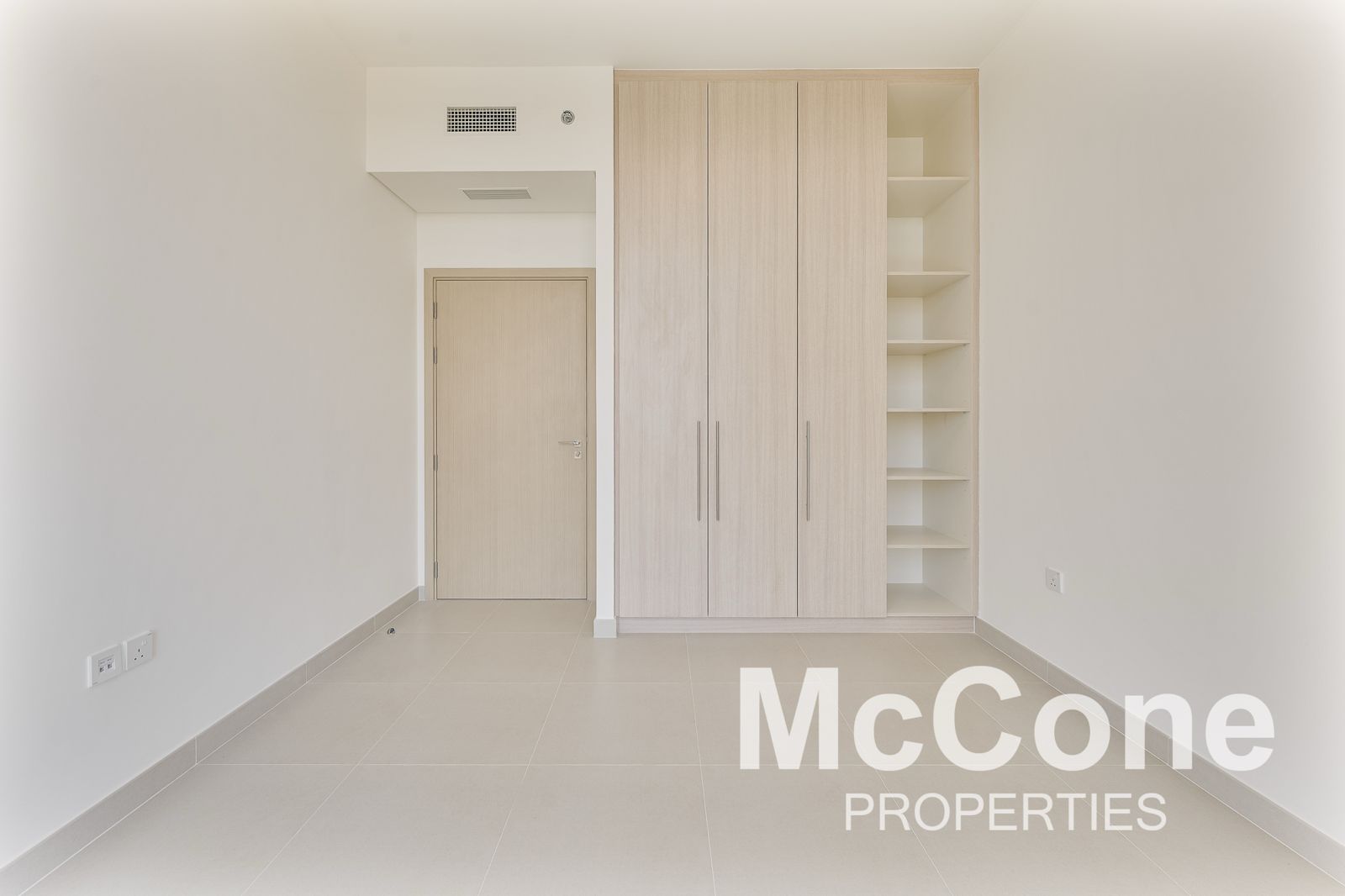 2 Bedroom Apartment for Rent in Golf Grand, Dubai Hills Estate — photograph 10 of 16