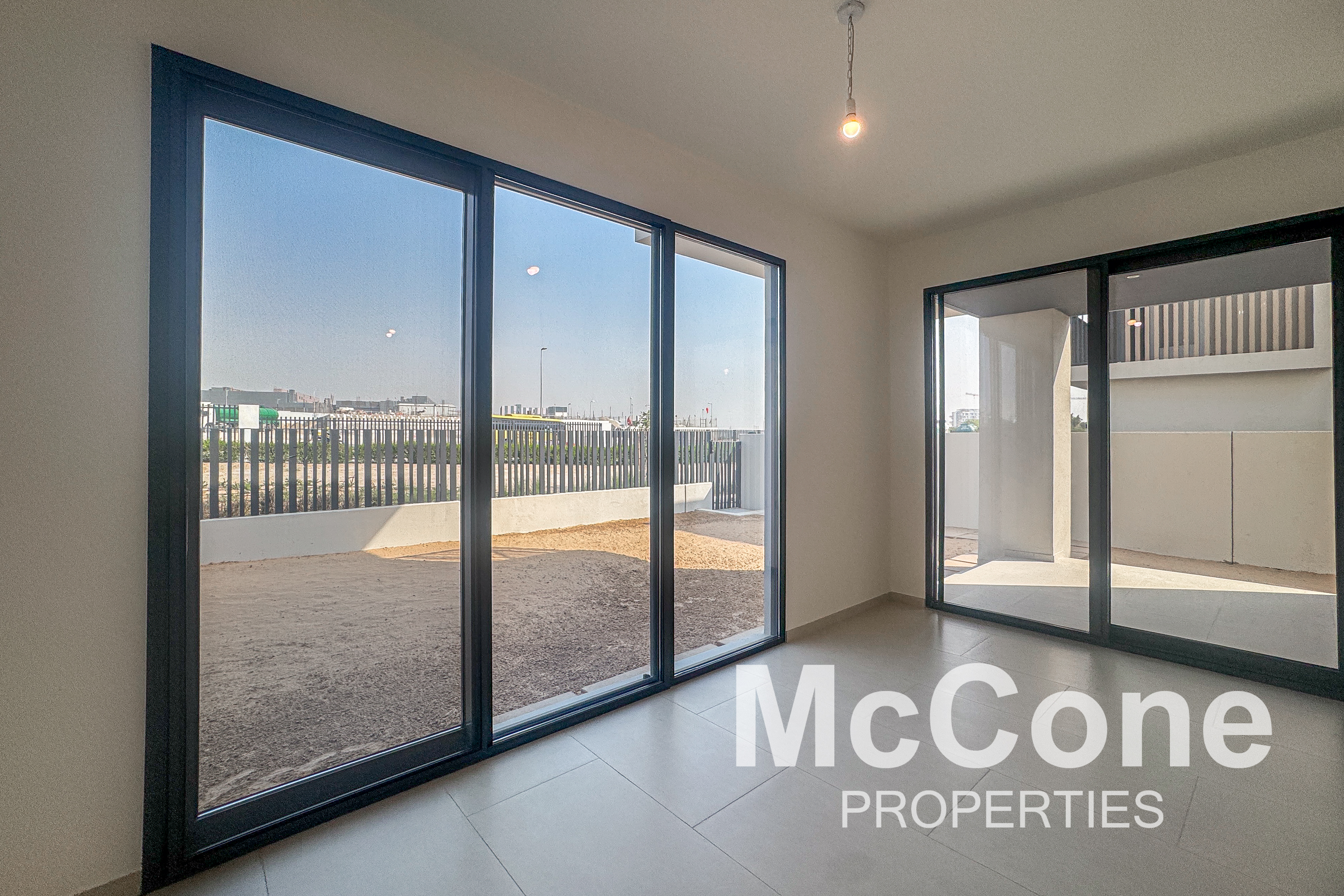 4 Bedroom Townhouse for Rent in Jebel Ali Village Townhouses, Jebel Ali — photo 3 of 17