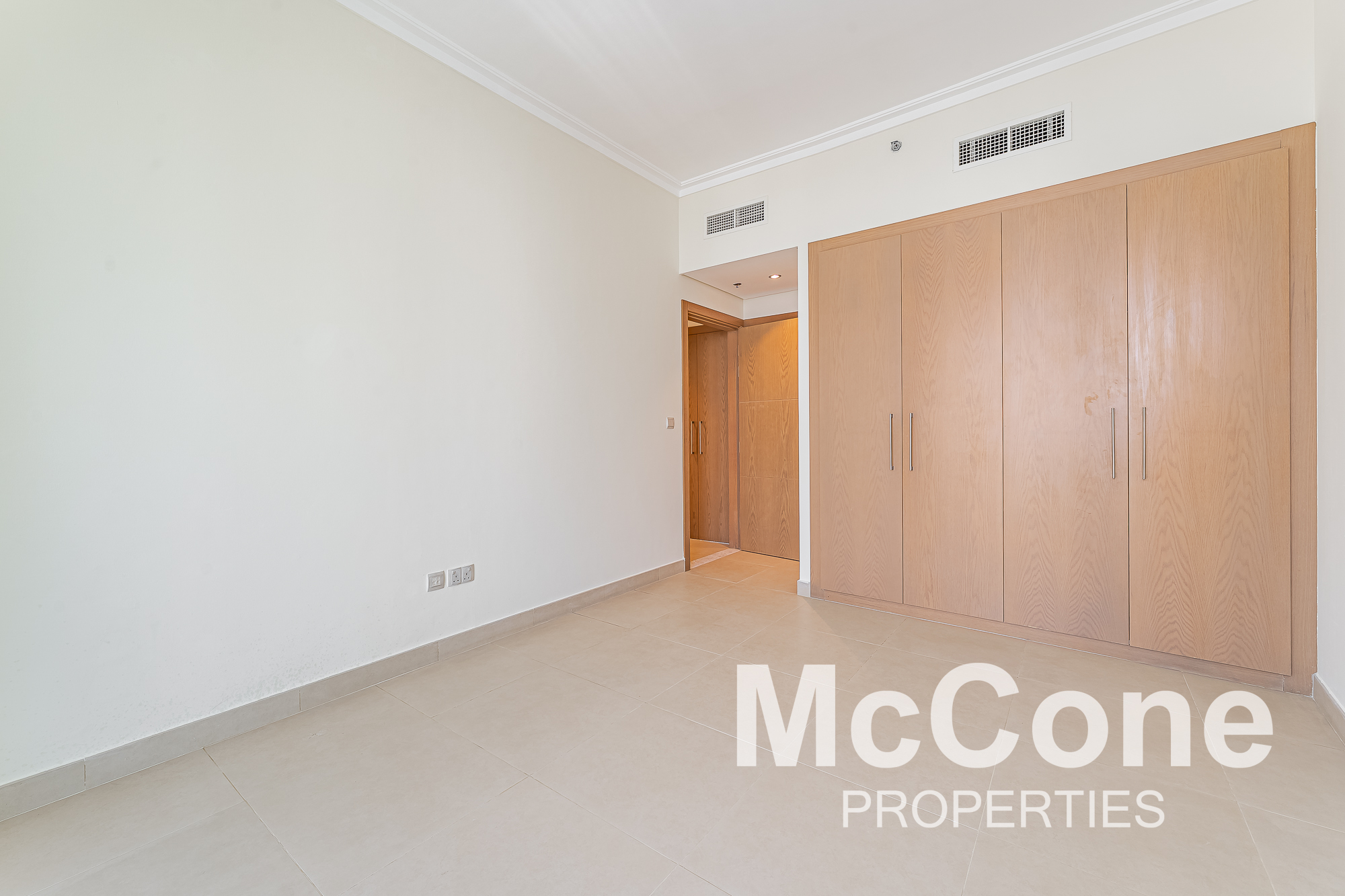 3 Bedroom Apartment for Rent in Burj Vista Tower 1, Downtown Dubai — photo 9 of 24